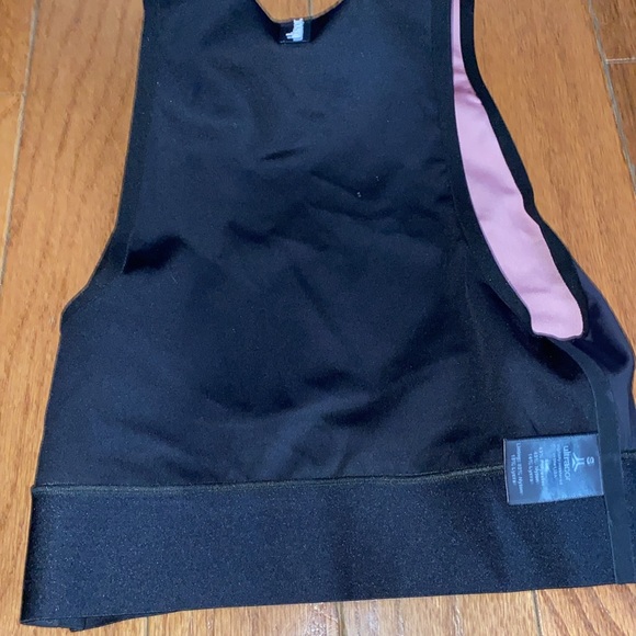 Ultracor Pink Rosetta Sports bra - Picture 8 of 12